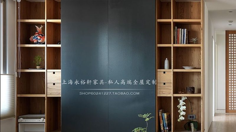 在成都板式家具批发市场中，常见的板材材质主要有以下几种：